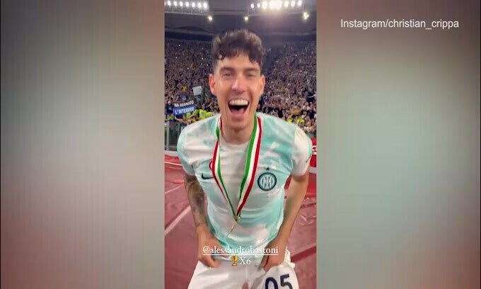 Inter, Bastoni si scalda a bordocampo: "E per la gente che"