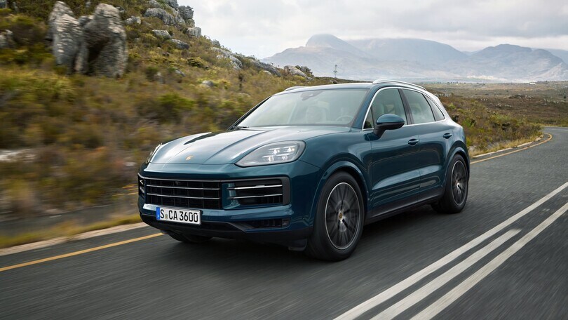 Nuova Porsche Cayenne 2023