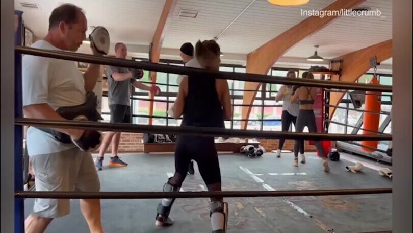 La Canalis indiavolata: l'allenamento è impressionante