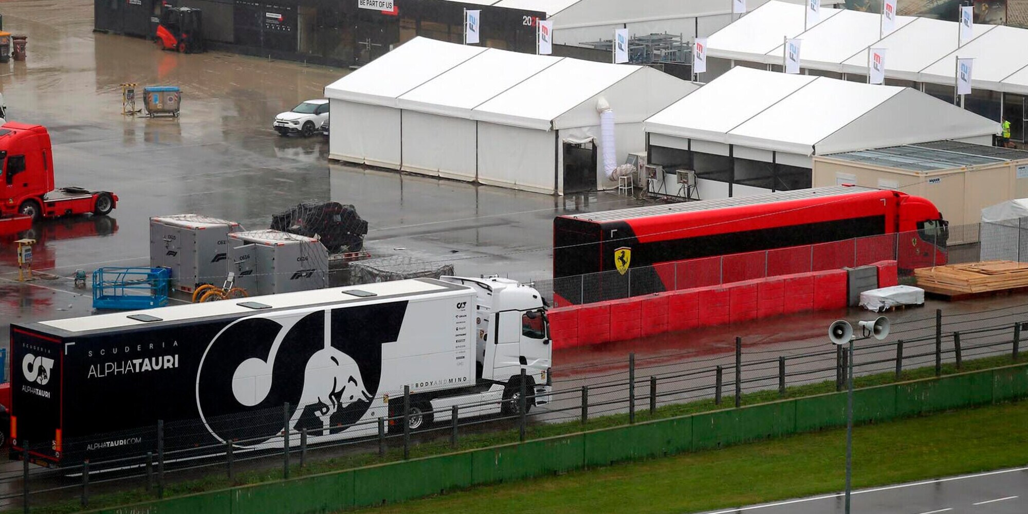 F1, all’asta i premi di Imola: il ricavato verrà donato all’Emilia-Romagna