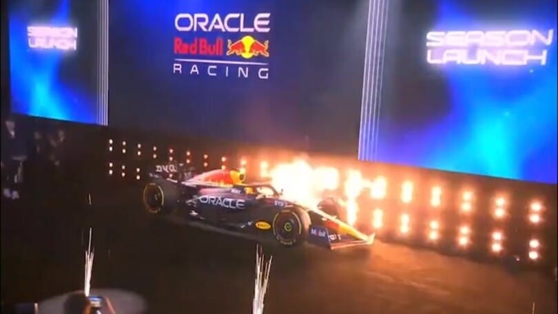 F1, Gp Montecarlo: Verstappen vince agevolmente, male le Ferrari