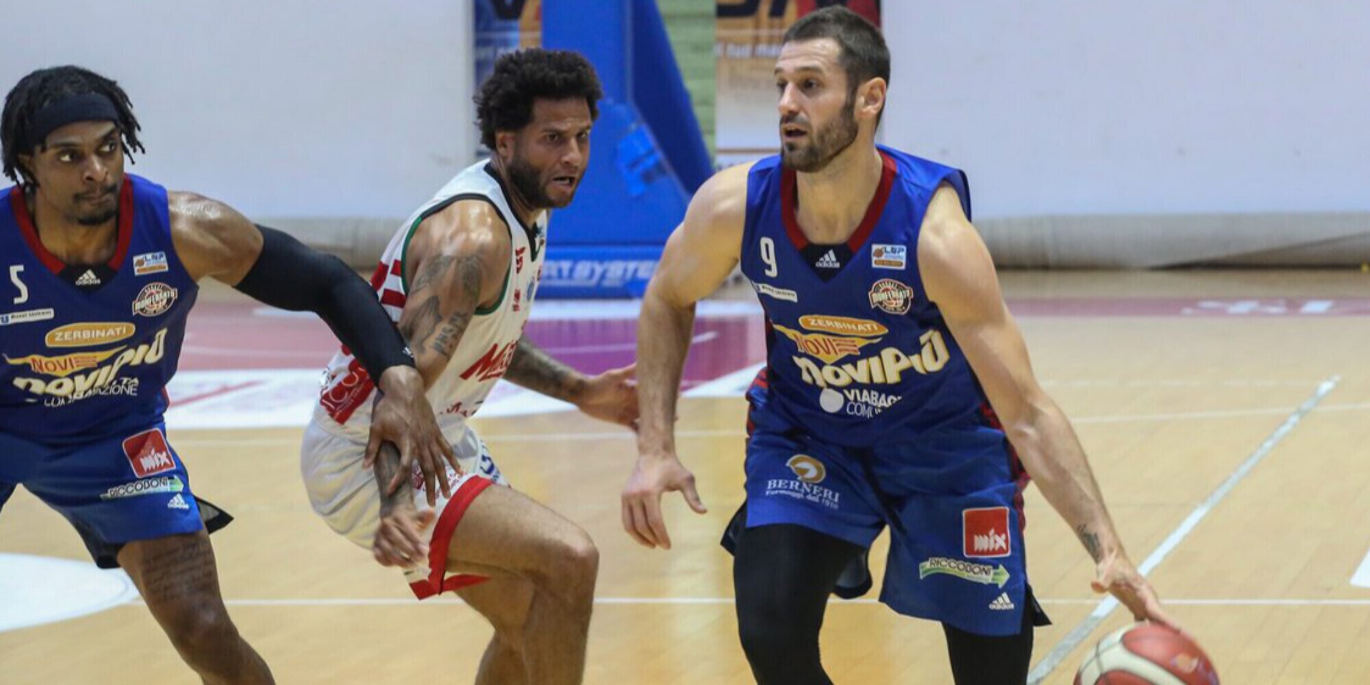 La Novipiú Monferrato Basket passa a Chieti e si porta a casa Gara 1