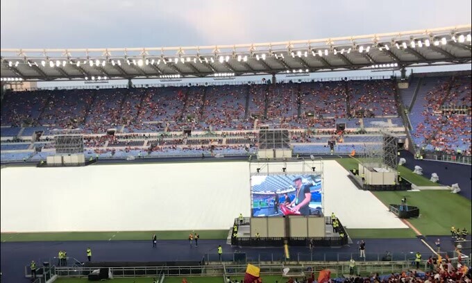 Roma, l'Olimpico si scalda per la finale
