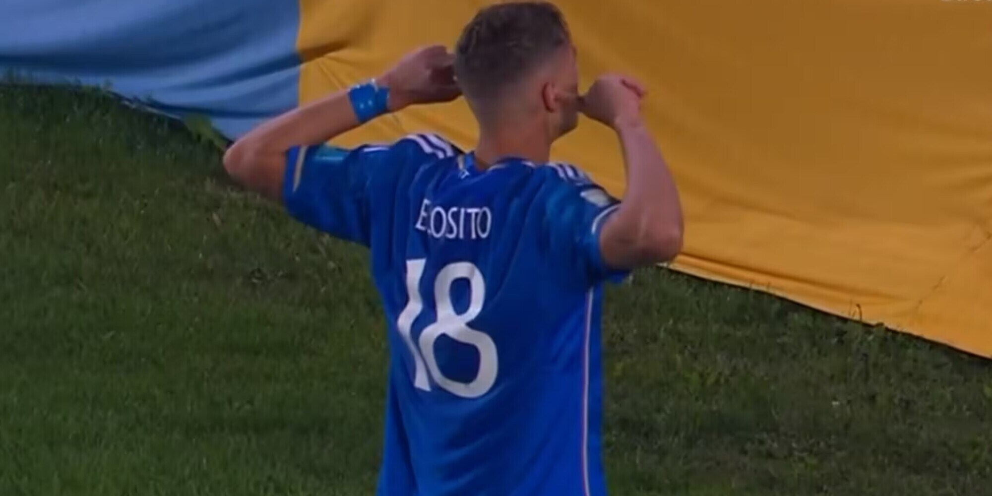 Esposito pazzesco: ecco il gol di tacco in Colombia-Italia al Mondiale U20