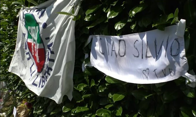 Arcore, tanto affetto e doni per Berlusconi