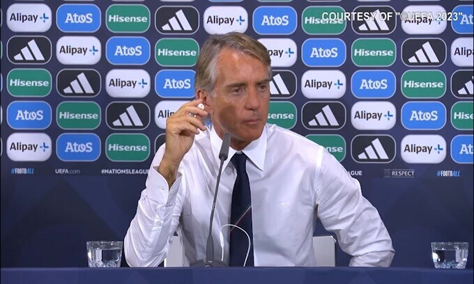 Mancini ammette: "Non la rigiocherei così"