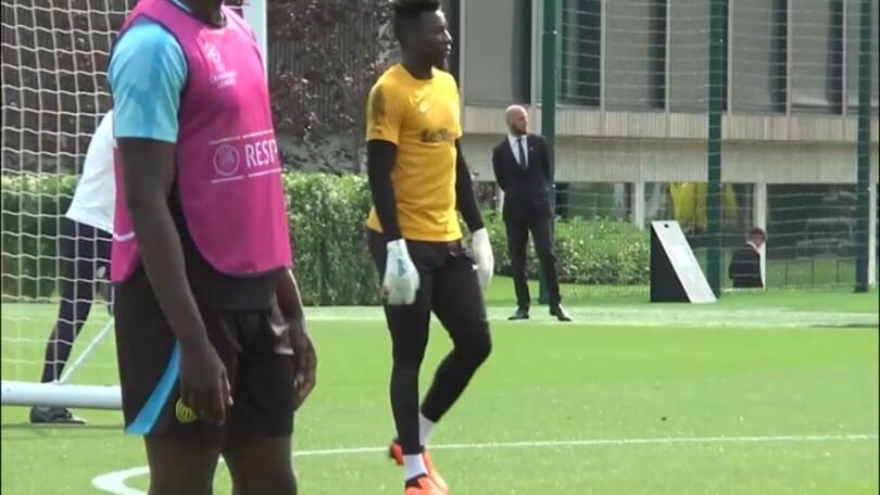 Inter, la porta cambia: Onana out, Vicario in