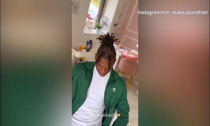 Milan, nuovo look per Rafa Leao: il video social