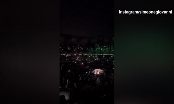 Coldplay, i fan sono 'speciali': ecco il video del Cholito