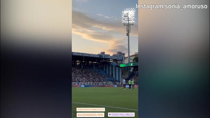 "Un capitano c'è solo un capitano": ecco il coro per Del Piero a Ferrara