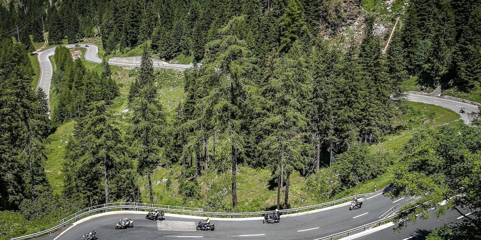 Buon compleanno BMW: insieme a noi per un viaggio nella storia!