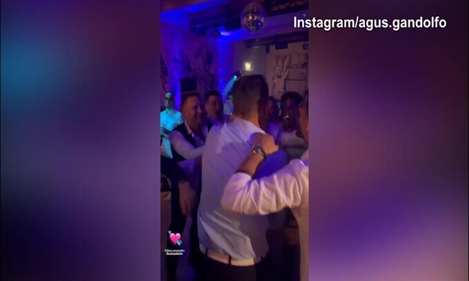 Matrimonio Correa: c'è anche Lautaro Martinez tra i più scatenati