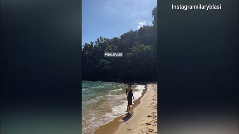 Ilary Blasi mozzafiato: il video a Ilha Grande