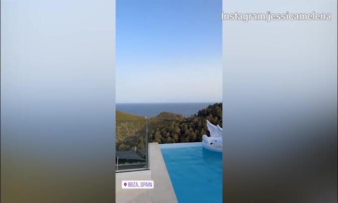 Ibiza, nottata in discoteca per Jessica e Ciro Immobile