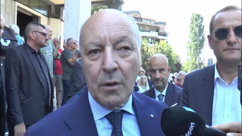 Marotta: "Suarez un'ispirazione per i nostri giovani"