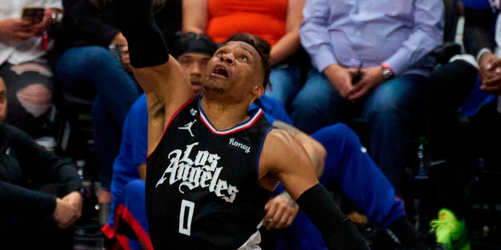 Westbrook segue LeBron: compra le quote di un club di calcio