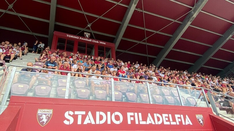 Torino, un pieno di amore granata al Filadelfia