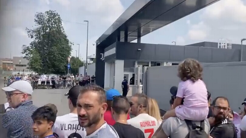 Tifosi Juve uniti: “No a Lukaku, resti Vlahovic”