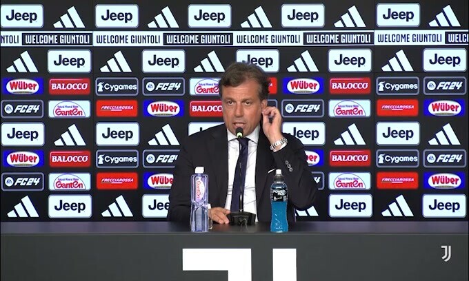 Giuntoli: "Dobbiamo dare un occhio ai conti"