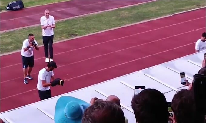 Napoli, ecco Osimhen: tifosi in visibilio