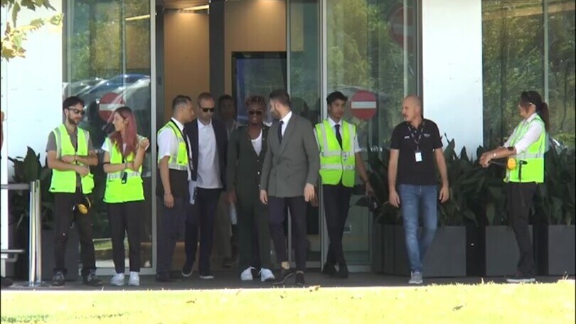 Milan, Chukwueze-day: le immagini del calciatore a Milano