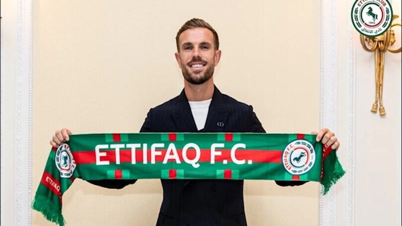 Calciomercato, è ufficiale: Henderson all'Al Ettifaq