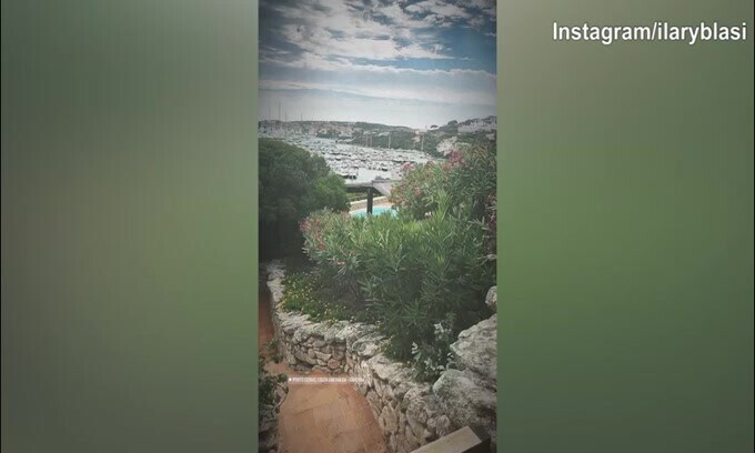 Costa Smeralda, risveglio incantevole per Ilary Blasi