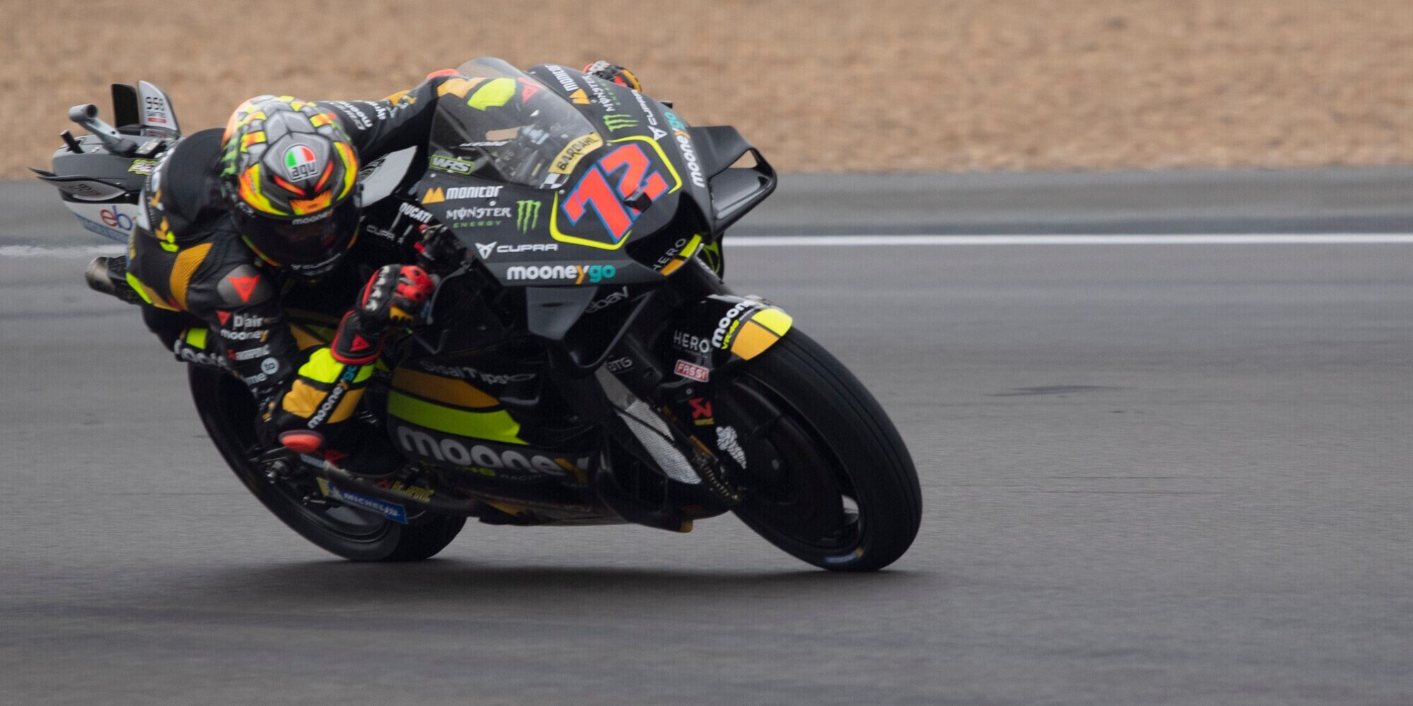 Ducati, Bezzecchi e la moto ufficiale: Ciabatti svela il retroscena VR46