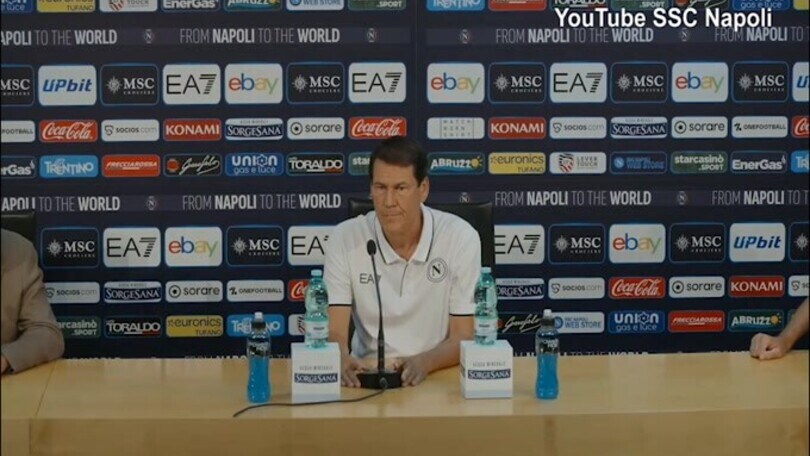 Garcia show: traduttore di se stesso in conferenza stampa