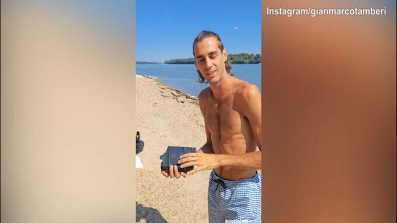 Tamberi si tuffa nel Danubio: ecco il motivo