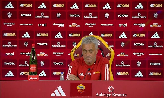 Mourinho: "Pinto mi ha proposto Azmoun. Su Lukaku..."