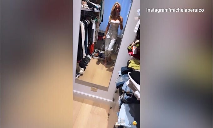 Monopattino elettrico e abito: che serata per Lady Rugani!