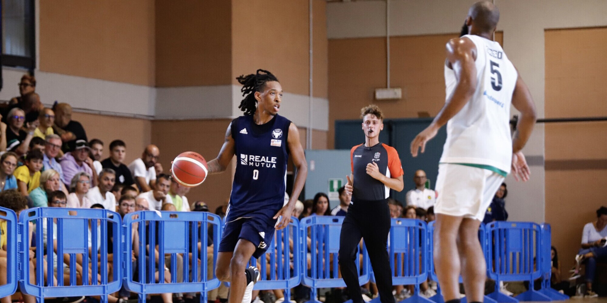 Basket Torino: primo test difficile ma positivo contro Tortona