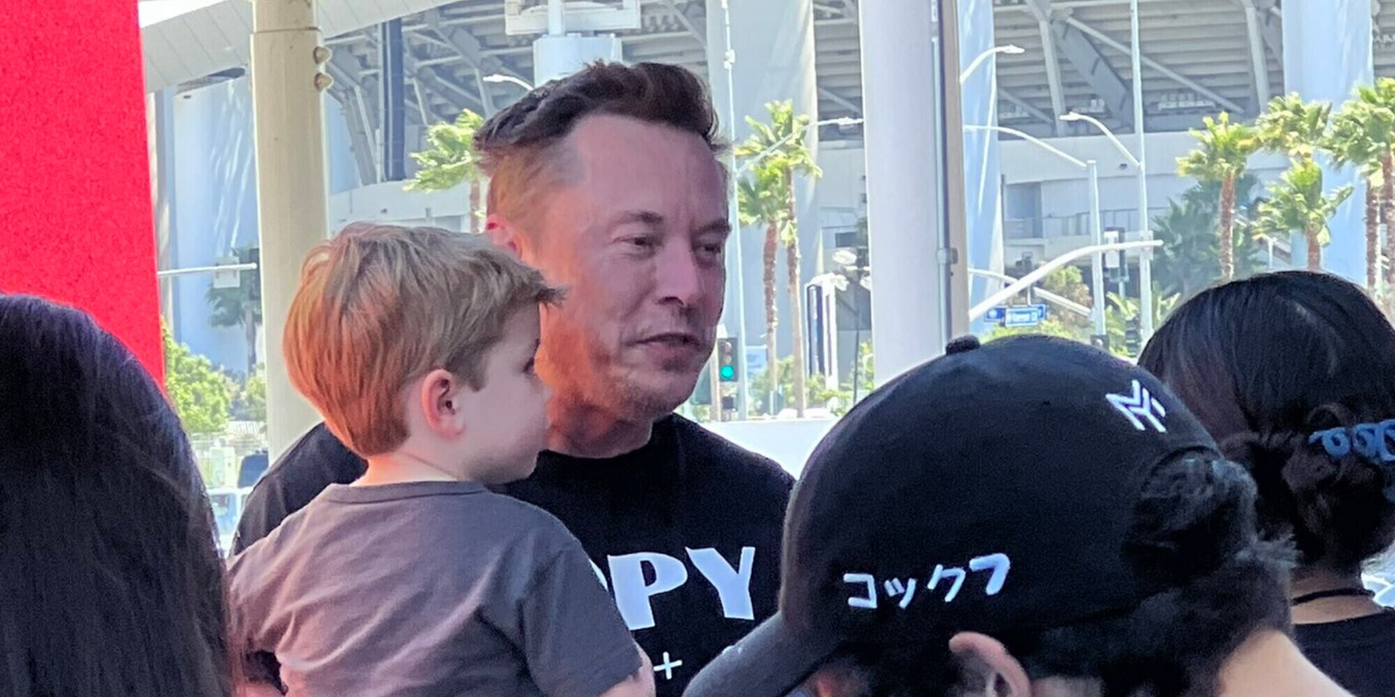 Musk fischiato ai mondiali di Valorant