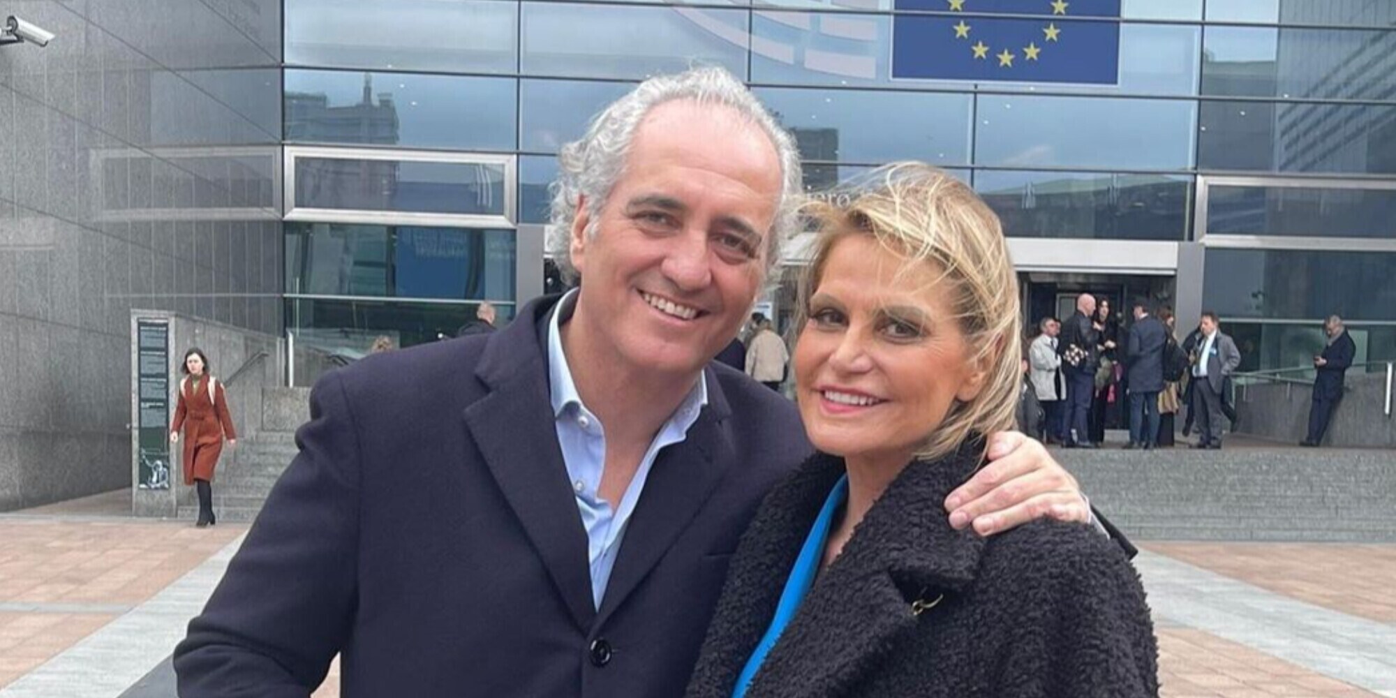 Ballando con le stelle, Simona Ventura e Terzi concorrenti: l'annuncio
