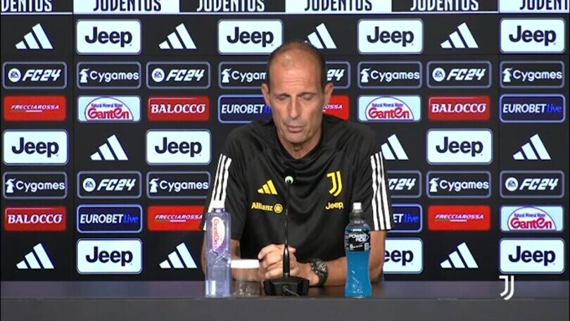 Allegri sulla difesa: "Alex Sandro-Gatti, questo è il dubbio"