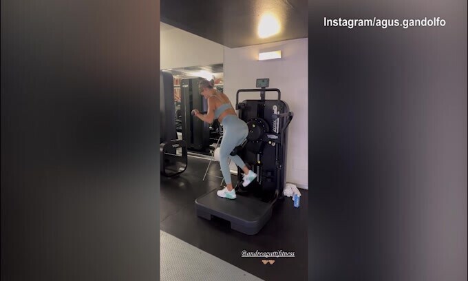 Agustina infiamma Milano: il video in palestra