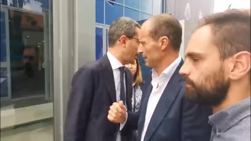 Juve, l'uscita di Allegri dall'incontro coi vertici arbitrali