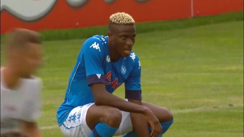 Napoli, ADL su Osimhen: "Per 200 milioni non vendo nemmeno una sua gamba"