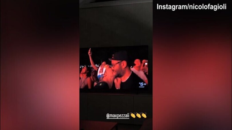 Circo Max in Tv, Fagioli guarda lo spettacolo da casa