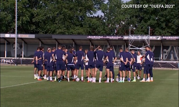 Tegola per Spalletti: infortuni per Mancini e Politano, dentro Orsolini