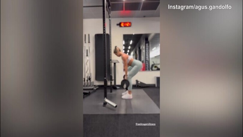 Lady Lautaro scalda i followers: il video social