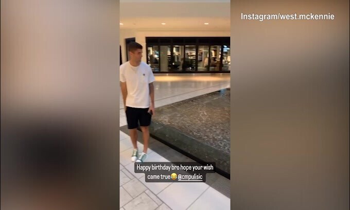 Pulisic, il 'buon compleanno' di McKennie è tutto da ridere!