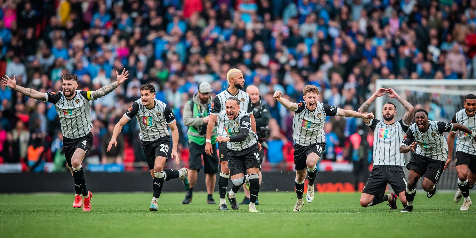"Come guardare la Juve!": il Notts County vola come il coro dei tifosi
