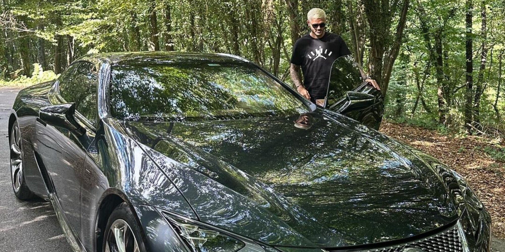 Icardi ha una nuova Lexus LC Hybrid da oltre 2 milioni di euro