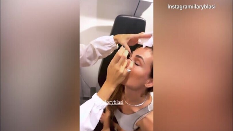 Visita per Ilary Blasi: l'oculista è la sorella Melory!