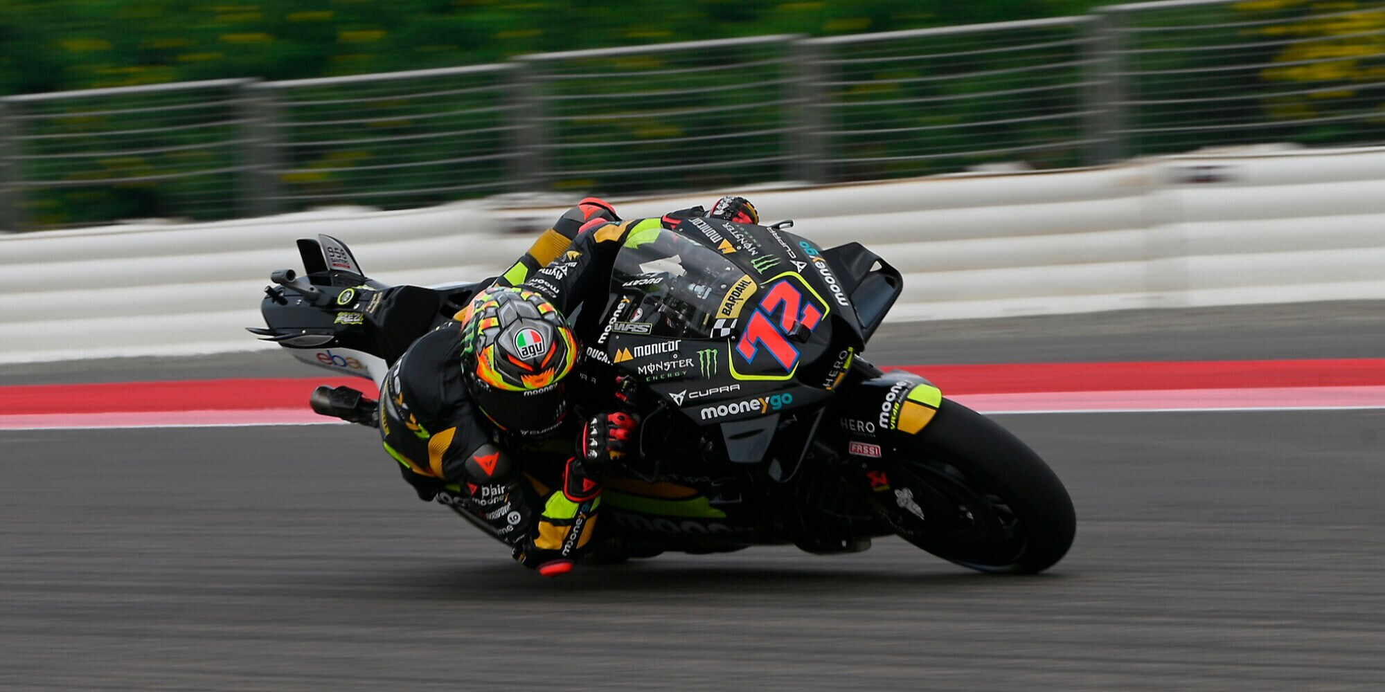 Bezzecchi domina in India, Bagnaia out: Martin riapre il Mondiale