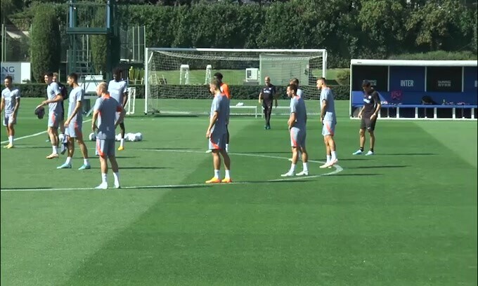 Inter, si ferma Arnautovic