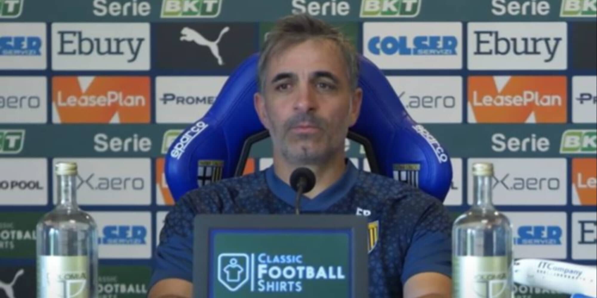 Parma, Pecchia: "Cremonese, filosofie diverse. Vazquez? Lo ringrazio"