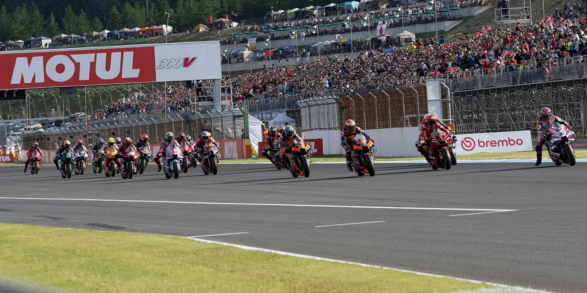 MotoGP, gara sospesa per pioggia in Giappone: tutti gli aggiornamenti